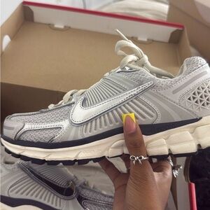 Nike Women's Gray and White Sneakers